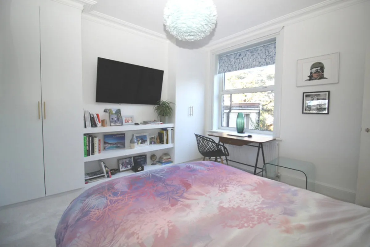 Hermon Hill, London, E11, photo 4