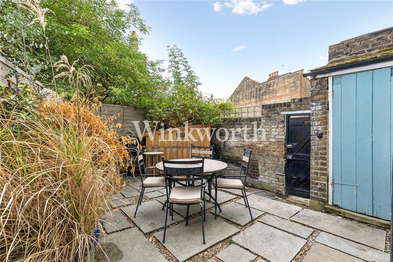 Dunloe Avenue, London, N17, photo 12