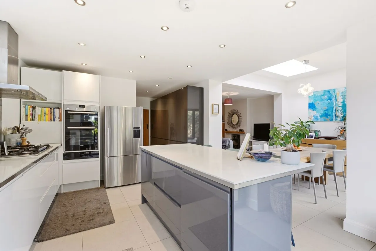 Highfield Avenue, Harpenden, AL5, photo 10