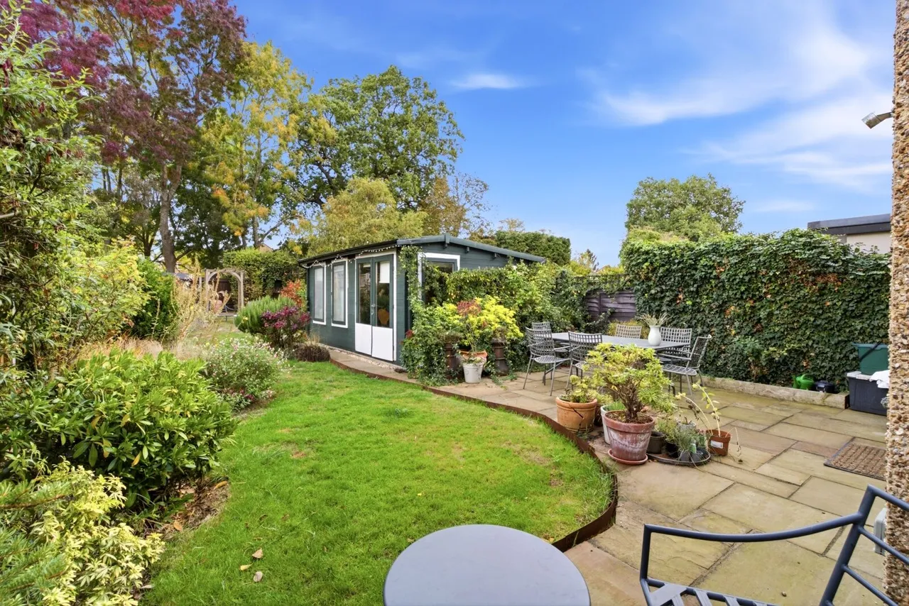 Highfield Avenue, Harpenden, AL5, photo 19