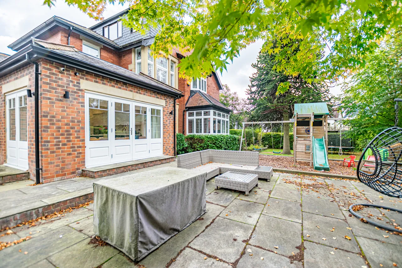 North Park Avenue, Lidgett Park, LS8, photo 37