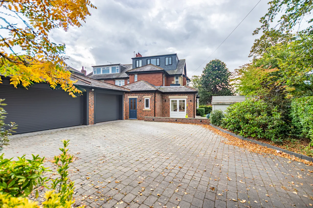North Park Avenue, Lidgett Park, LS8, photo 44