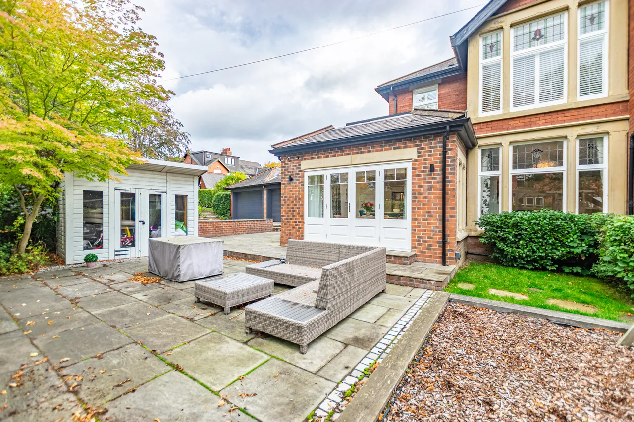 North Park Avenue, Lidgett Park, LS8, photo 36