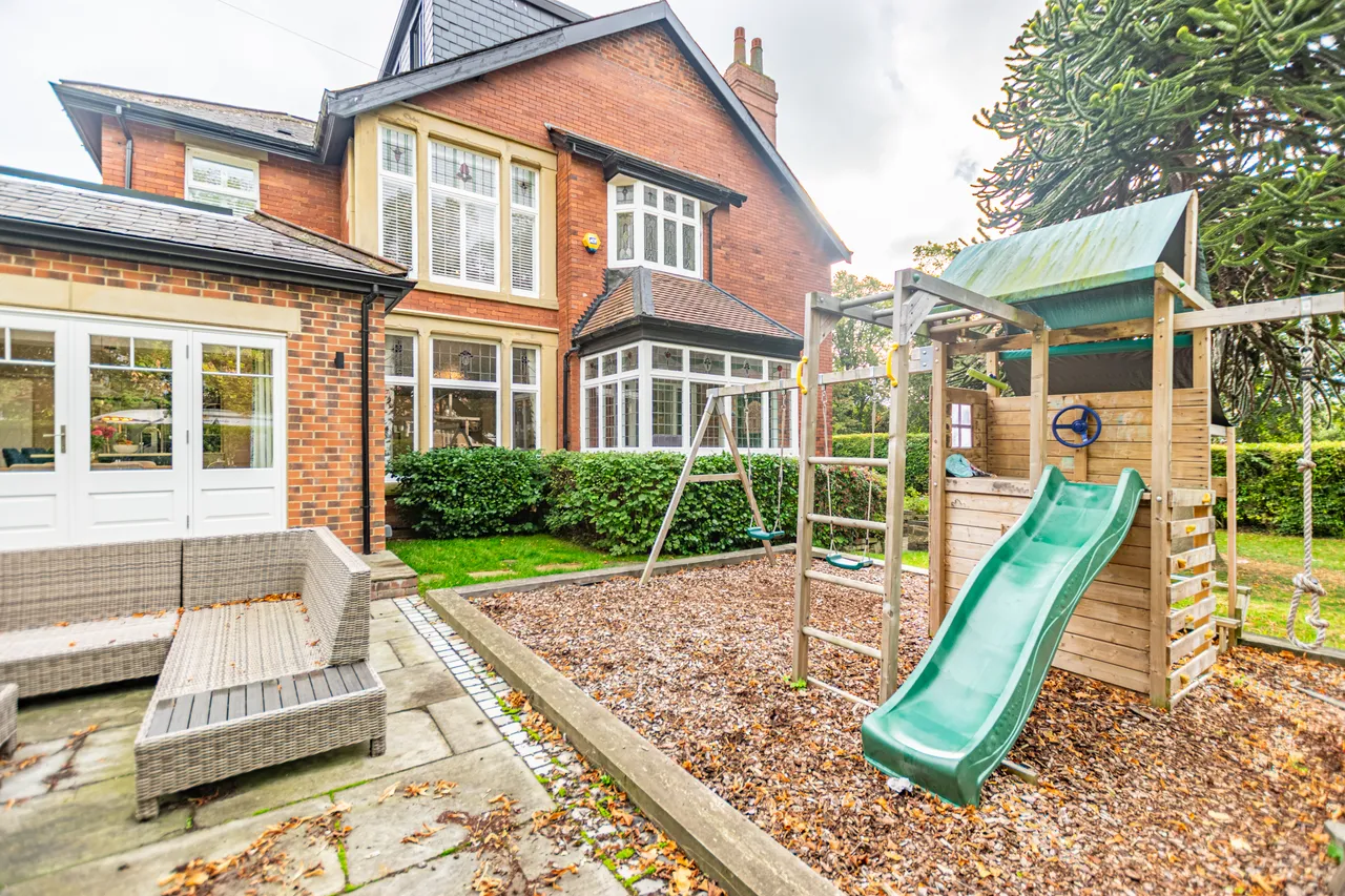 North Park Avenue, Lidgett Park, LS8, photo 35