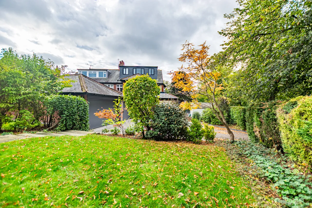 North Park Avenue, Lidgett Park, LS8, photo 43