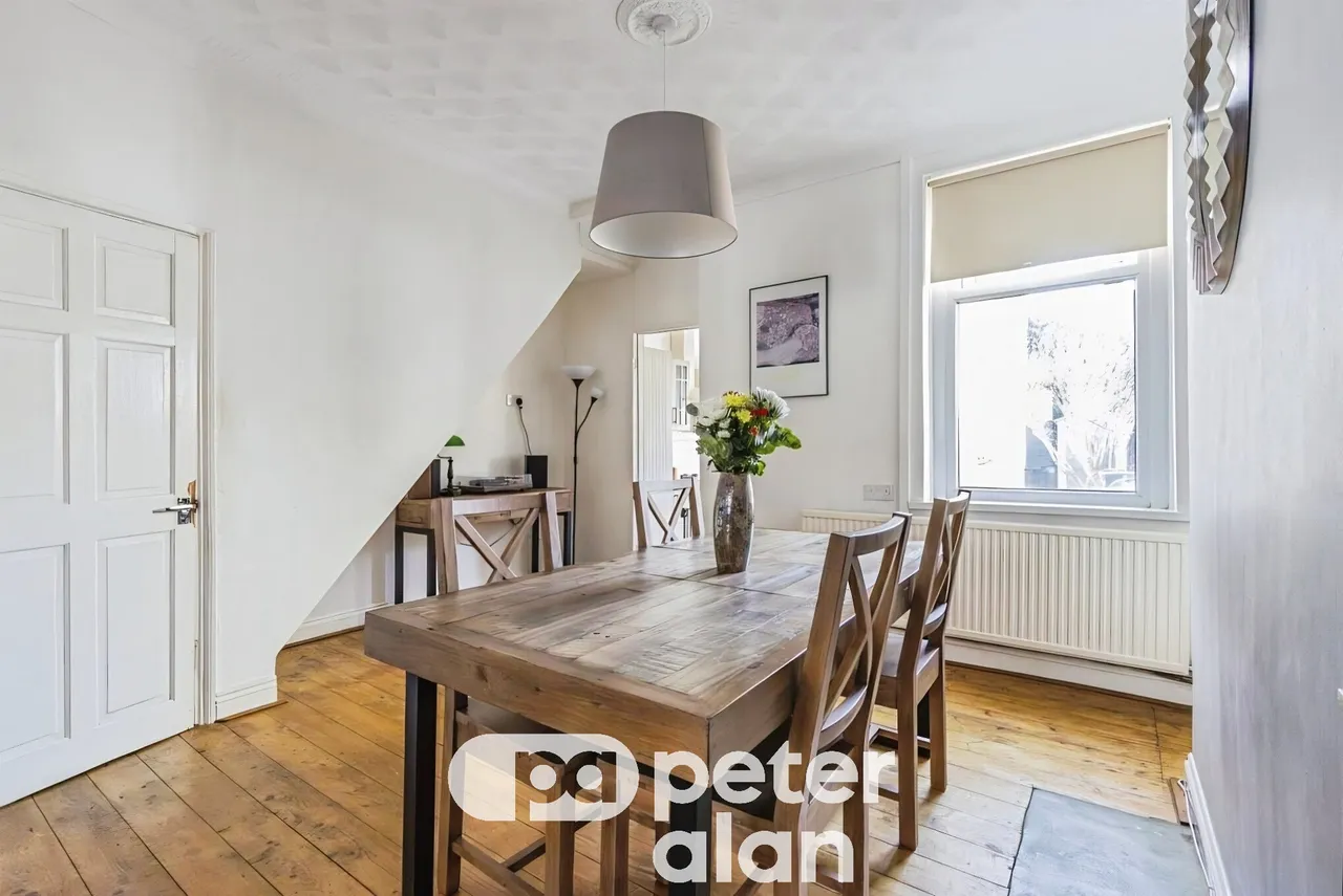 Monmouth Street, Cardiff, CF11, photo 9