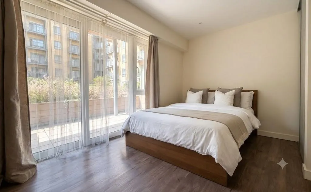 Carleton House, Boulevard Drive, NW9, London, photo 4