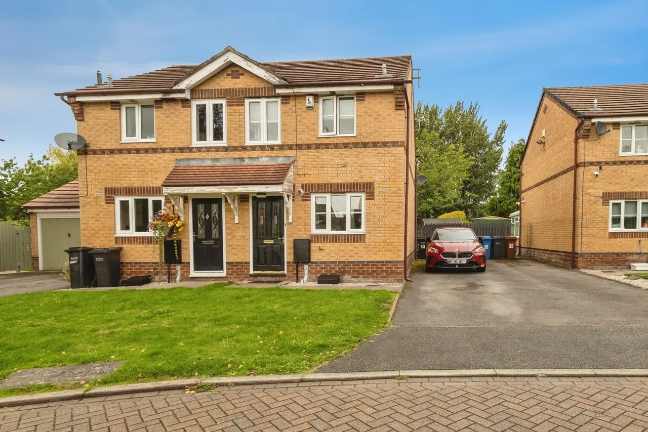 2 bed house for sale — Petrel Close, Stockport, Greater Manchester, SK3