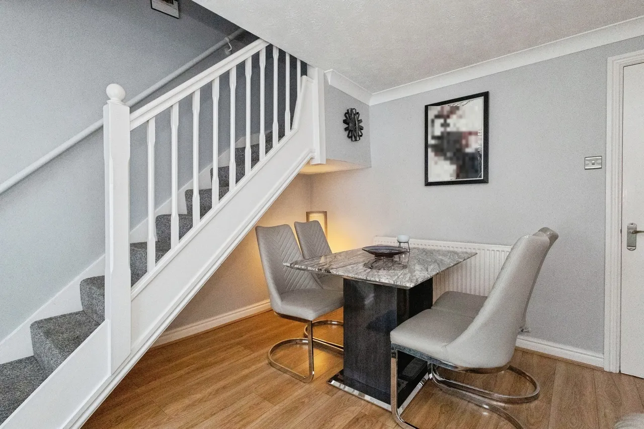 Petrel Close, Stockport, Greater Manchester, SK3, photo 4