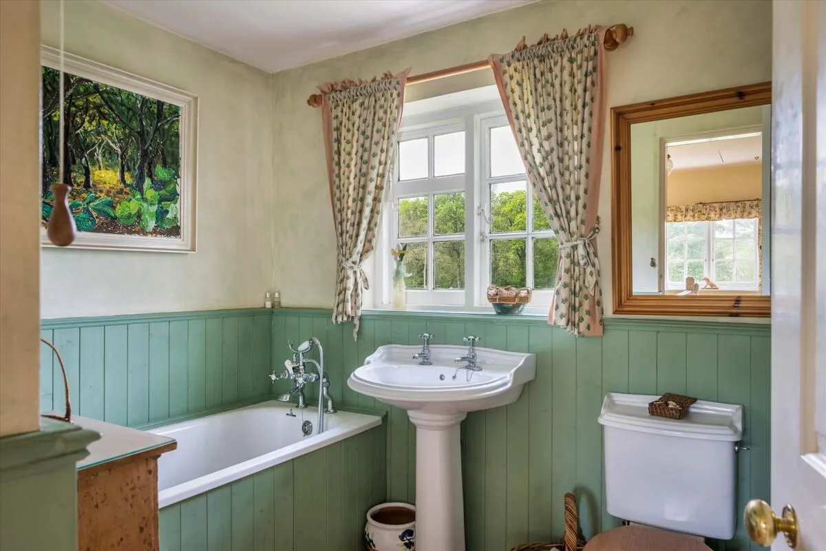 Rake Road, Milland, GU30, photo 23