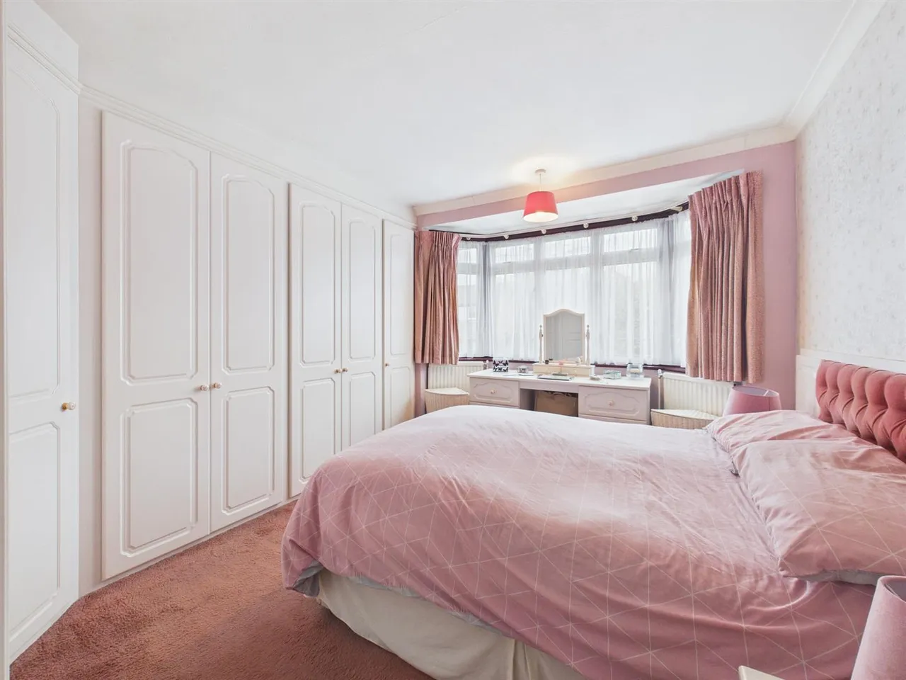 Wood Rise, Pinner, HA5 2JD, photo 9