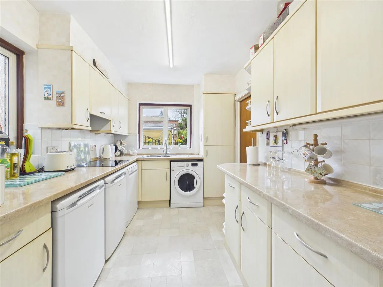Wood Rise, Pinner, HA5 2JD, photo 6