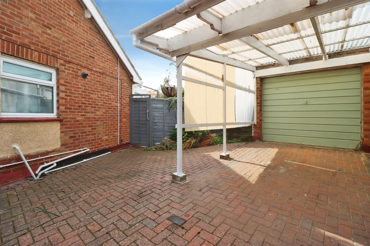 Nepcote Close, Kettering, NN15, photo 19