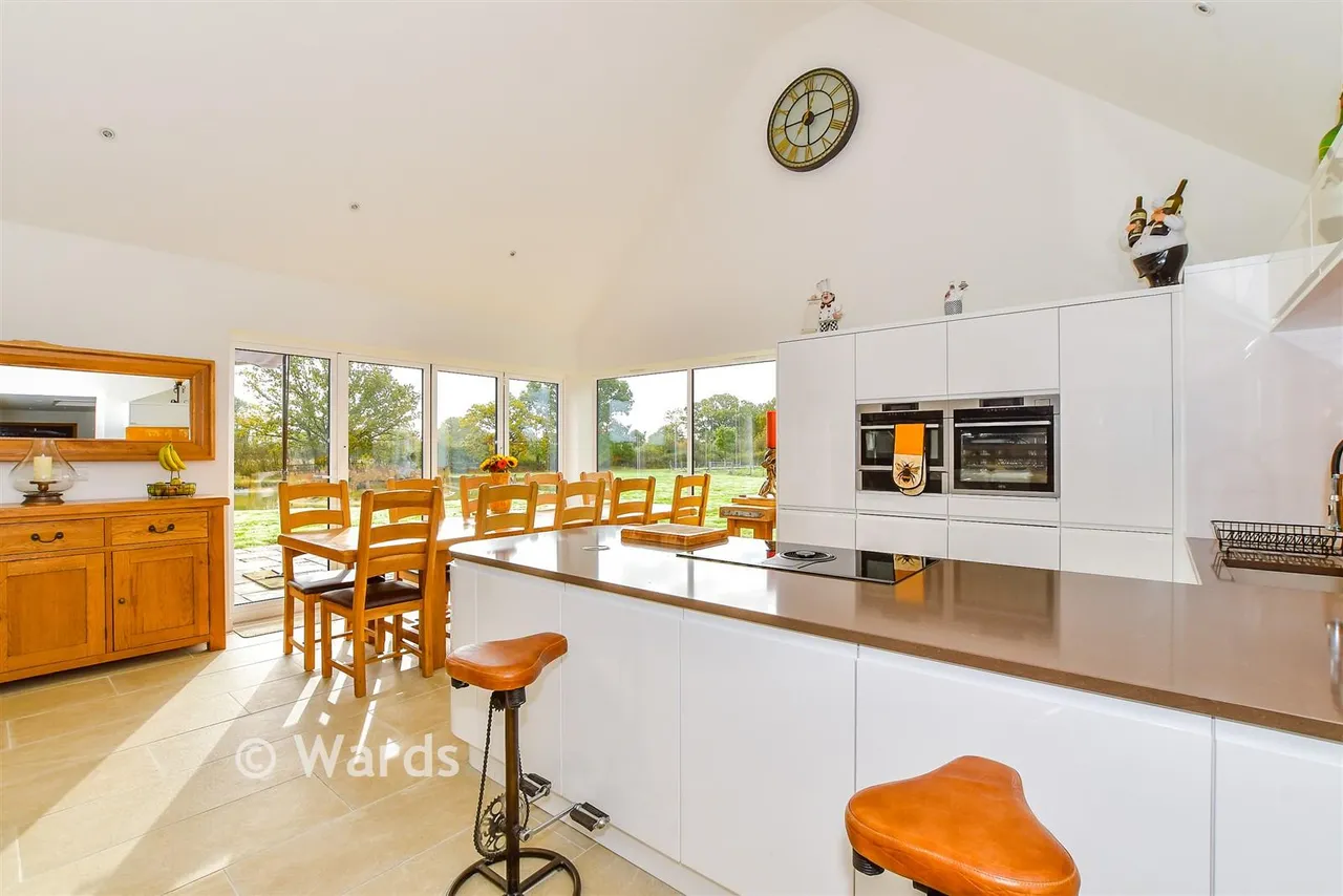 Pike Fish Lane, Paddock Wood, TN12, photo 17