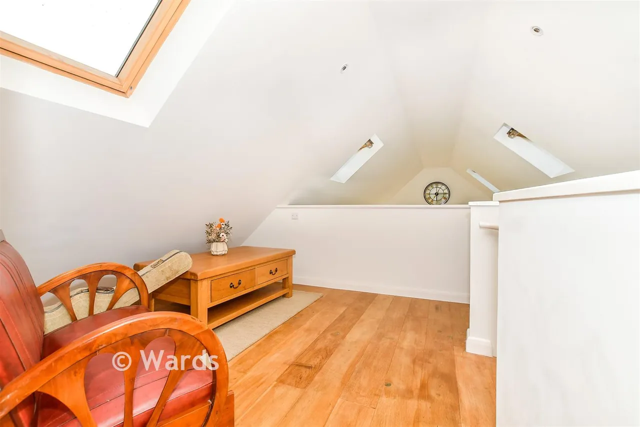Pike Fish Lane, Paddock Wood, TN12, photo 23