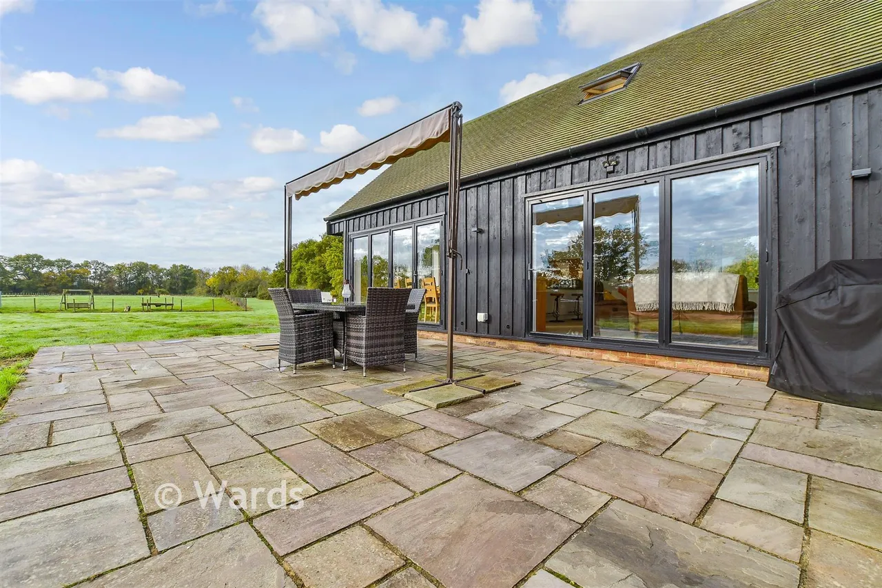 Pike Fish Lane, Paddock Wood, TN12, photo 12