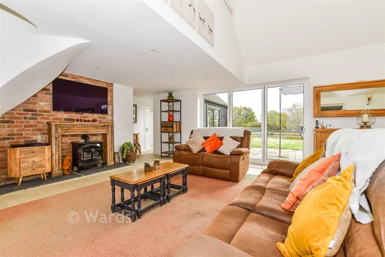 Pike Fish Lane, Paddock Wood, TN12, photo 4