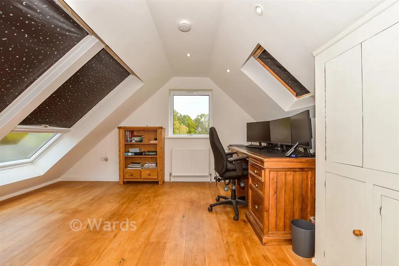 Pike Fish Lane, Paddock Wood, TN12, photo 6