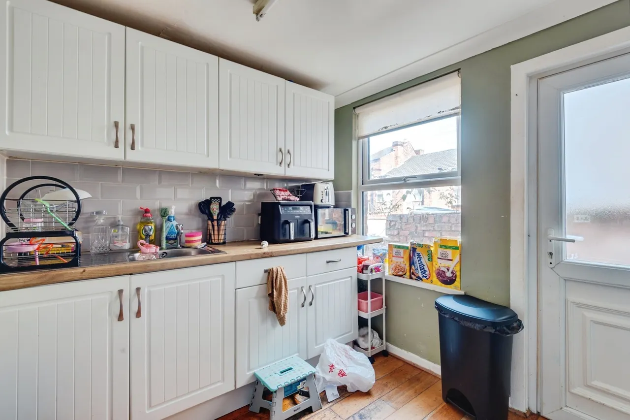 Bell Street, Liverpool, L13, photo 6