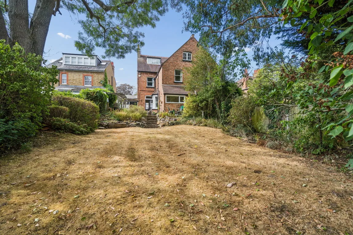 Waxwell Lane, Pinner, HA5, photo 16