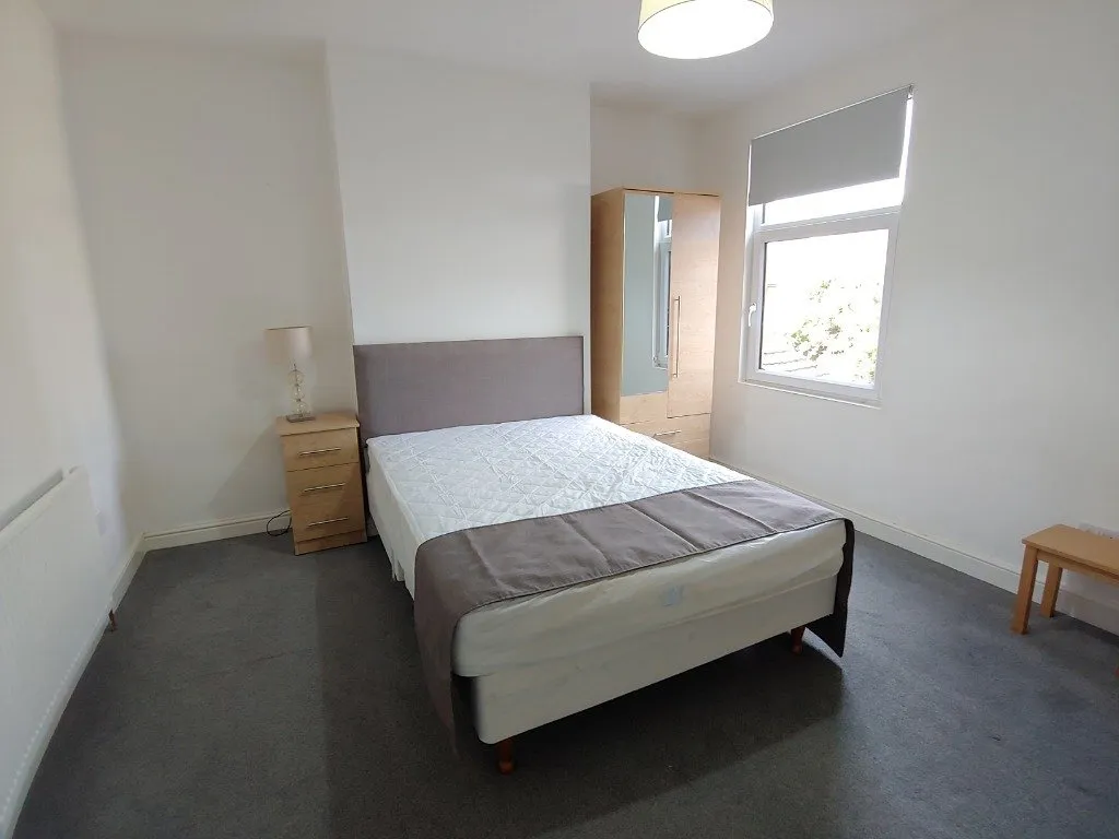 Dagmar Grove, Beeston, NG9, photo 3