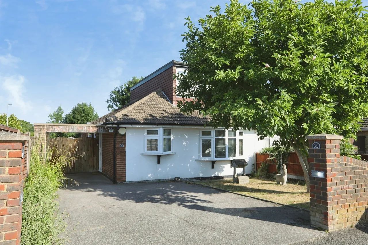3 bed house for sale, St. Margarets Drive, Wigmore, ME8