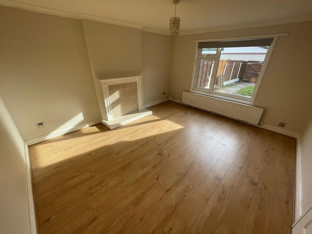 Juniper Drive, Trench, TF2, photo 2