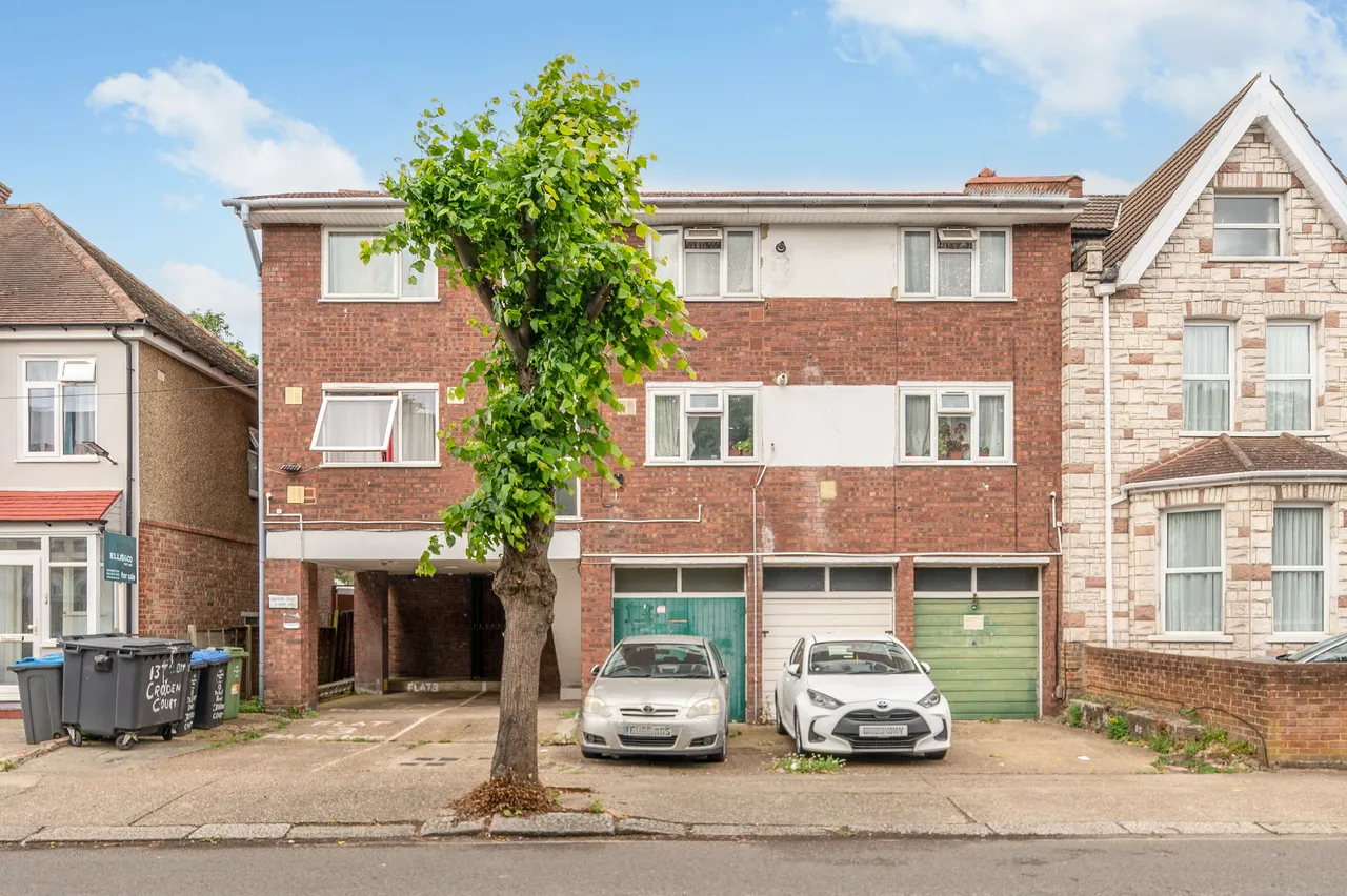 1 Croyden Court, 13 Talbot Road, Wembley, photo 4