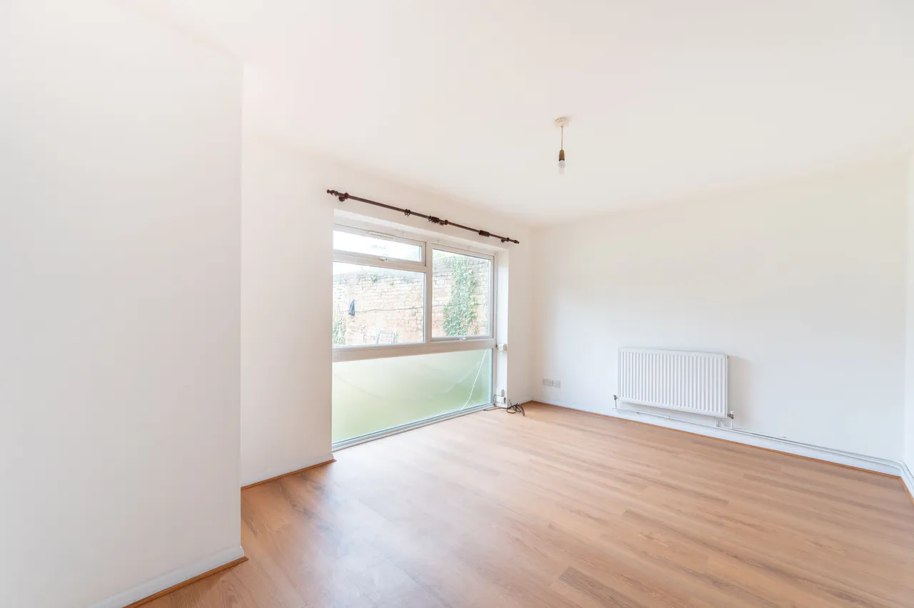 1 bed flat for sale — 1 Croyden Court, 13 Talbot Road, Wembley