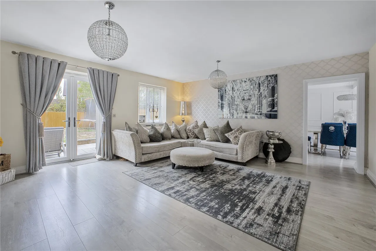 Rose Meadow, West End, GU24, photo 7