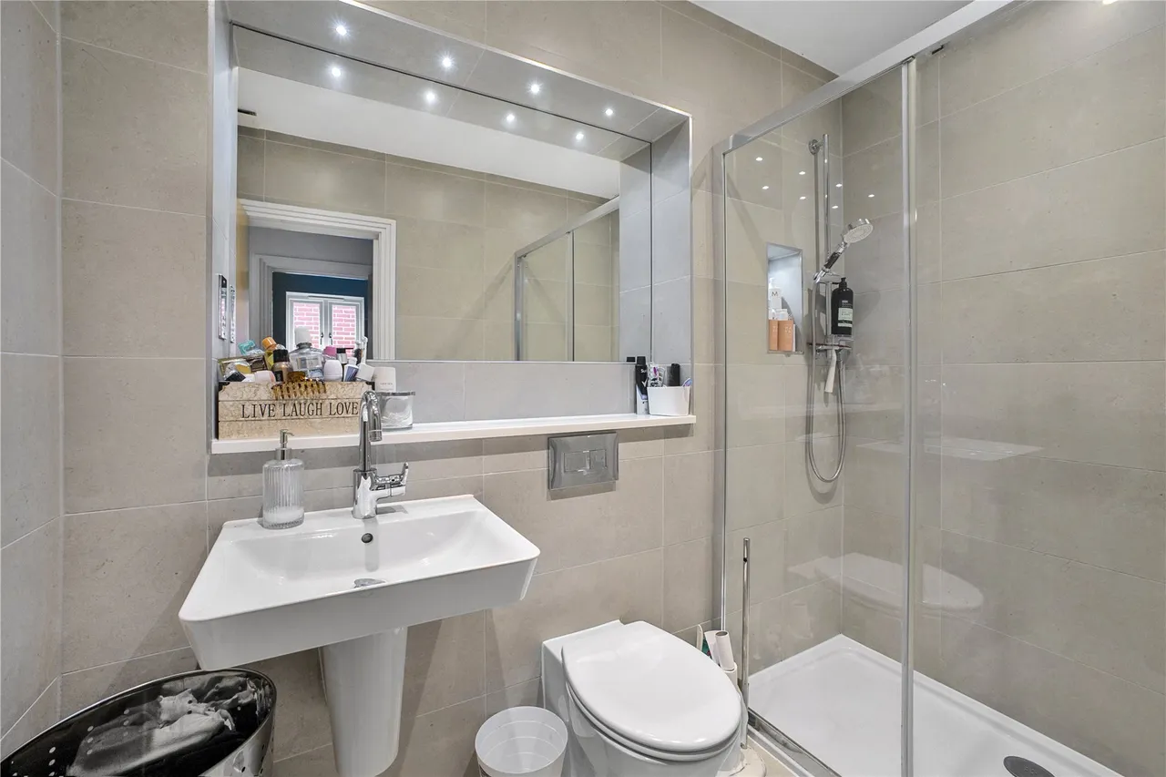 Rose Meadow, West End, GU24, photo 13