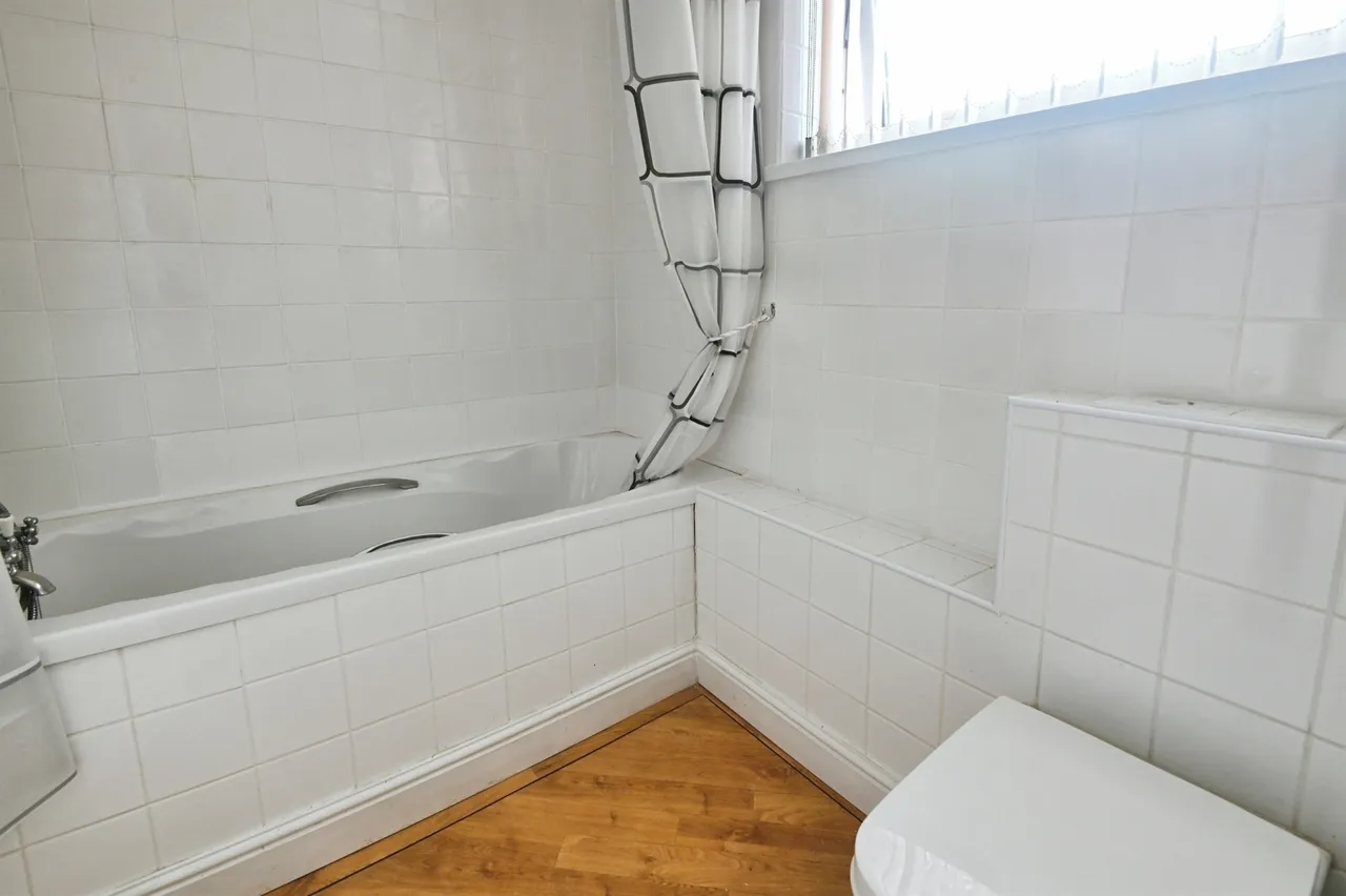 Yorkminster Drive, Birmingham, B37, photo 13