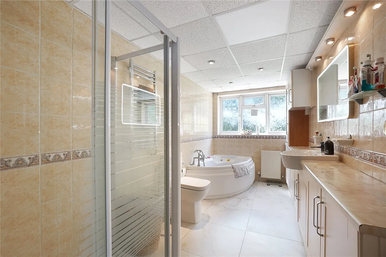 Selsey Crescent, DA16, photo 11