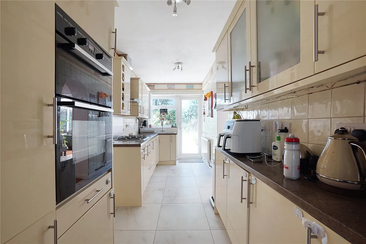 Selsey Crescent, DA16, photo 6