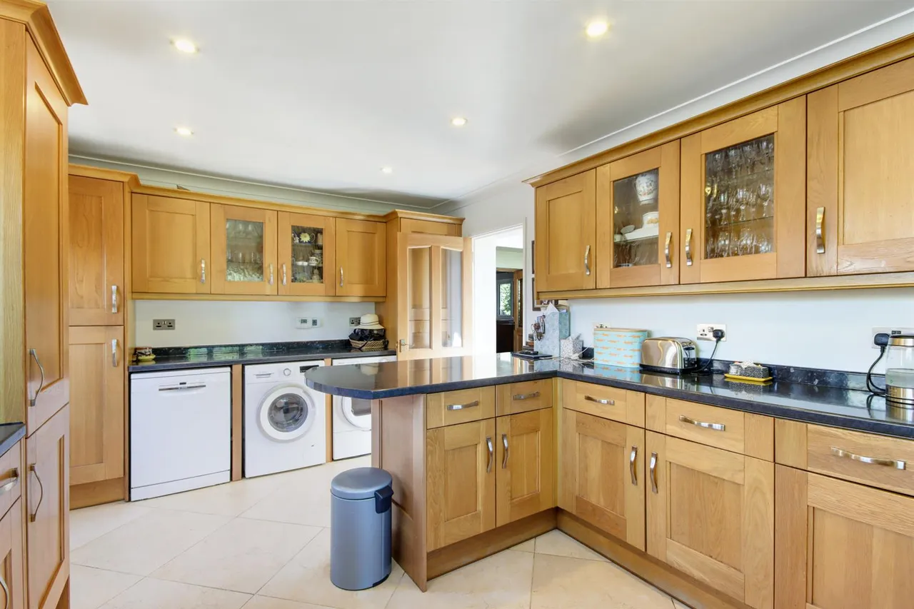 Birch Close, Hildenborough, photo 7