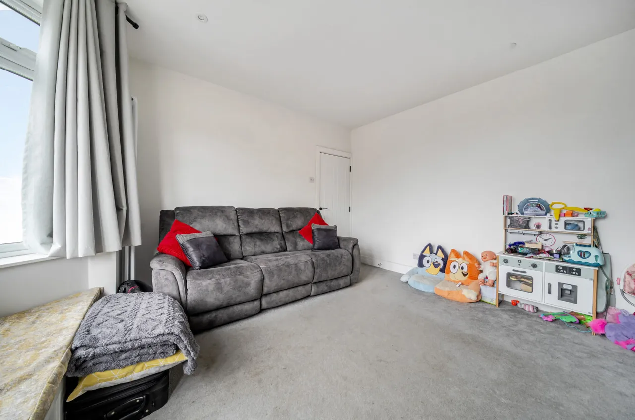 Green Lane, Portsmouth, PO3, photo 11