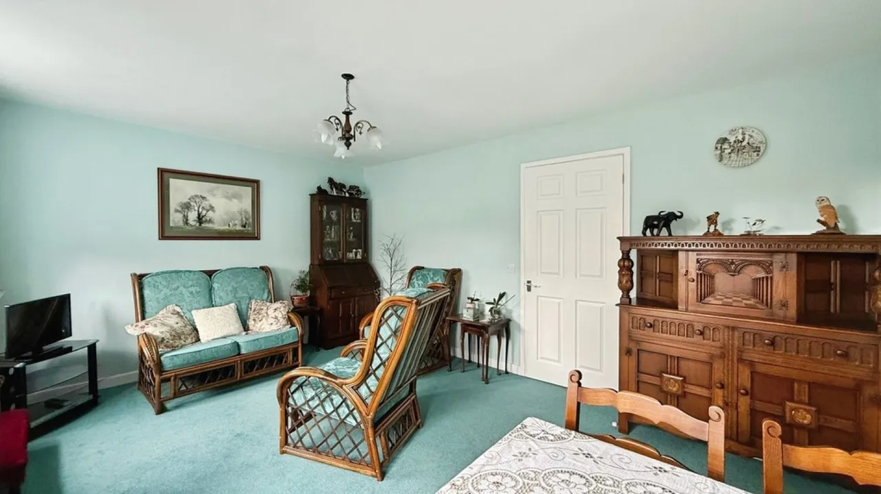 Atyeo Place, Warminster, BA12, photo 4