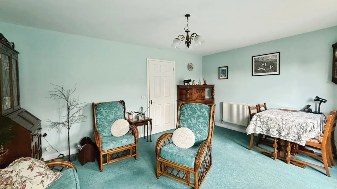 Atyeo Place, Warminster, BA12, photo 3