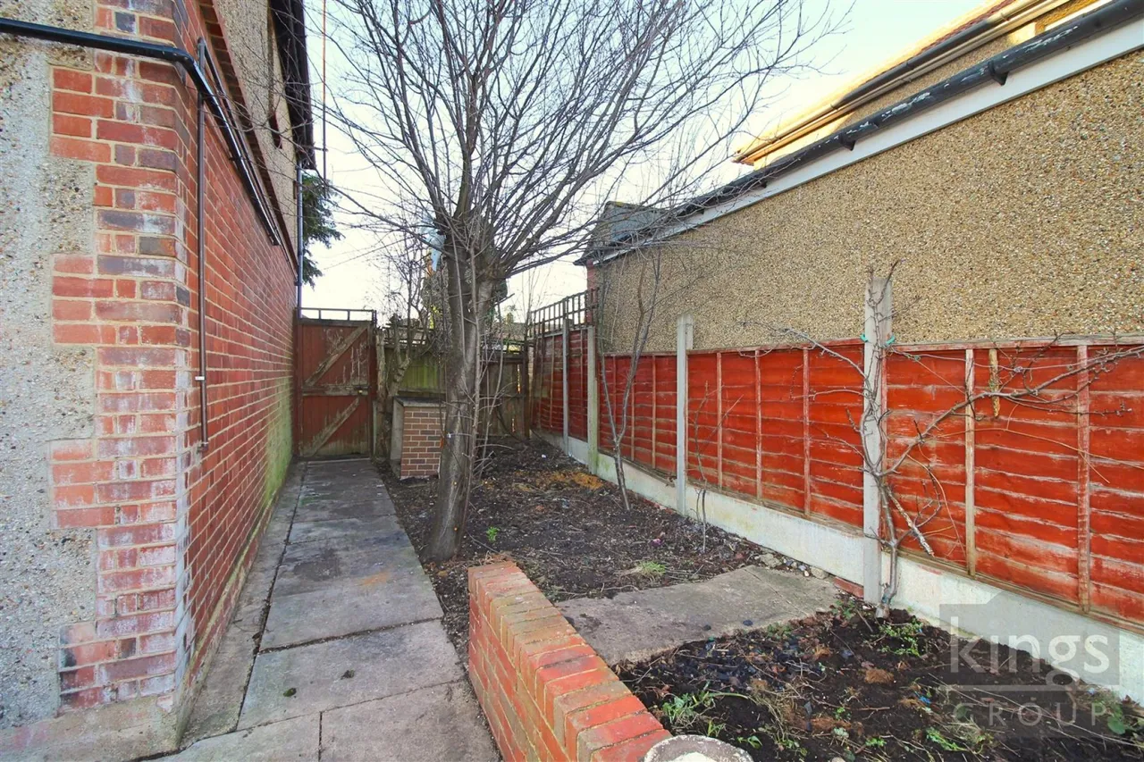 Lambs Terrace, Edmonton, N9, photo 10