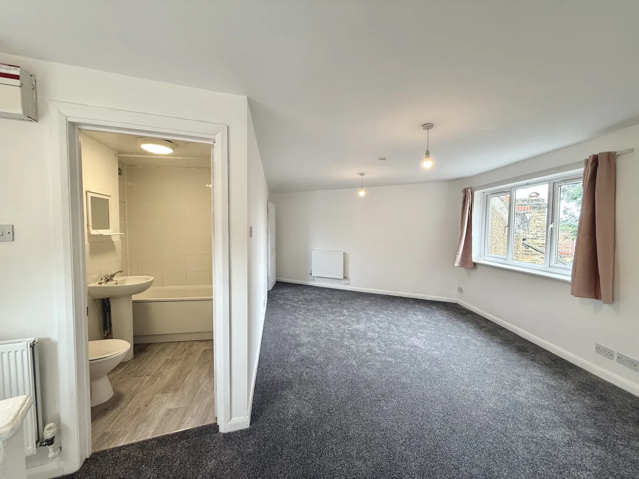 Knowles Hill Crescent, London, SE13, photo 3