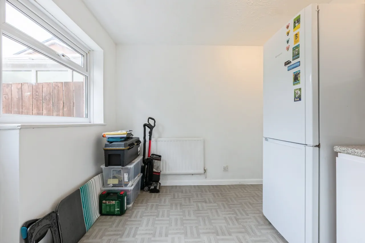 Bamburgh Crescent, Newton Aycliffe, photo 6