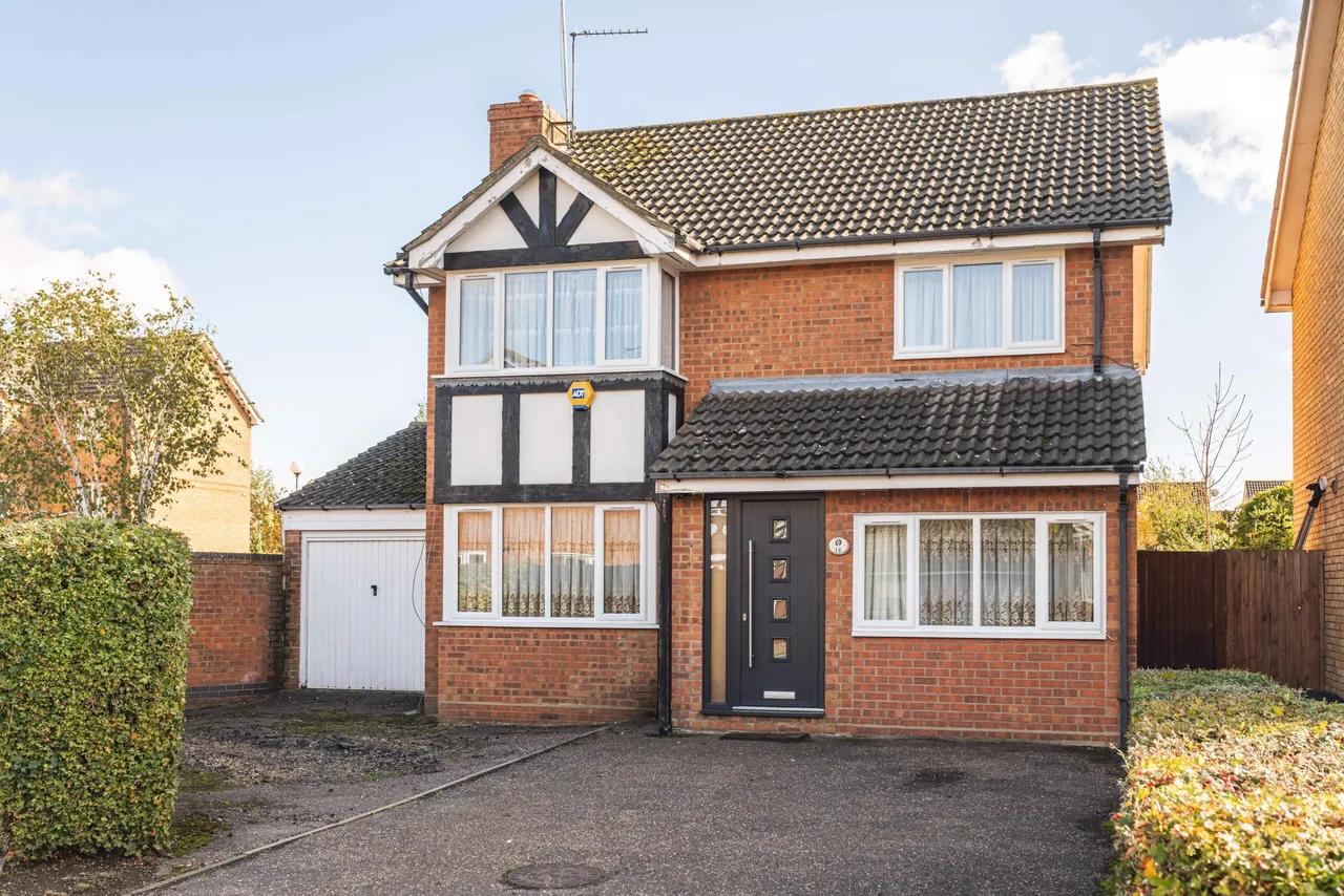 Peregrine Road, Waltham Abbey, EN9, photo 27