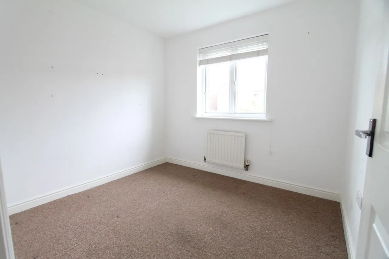 Bateman Close, Crewe, photo 5