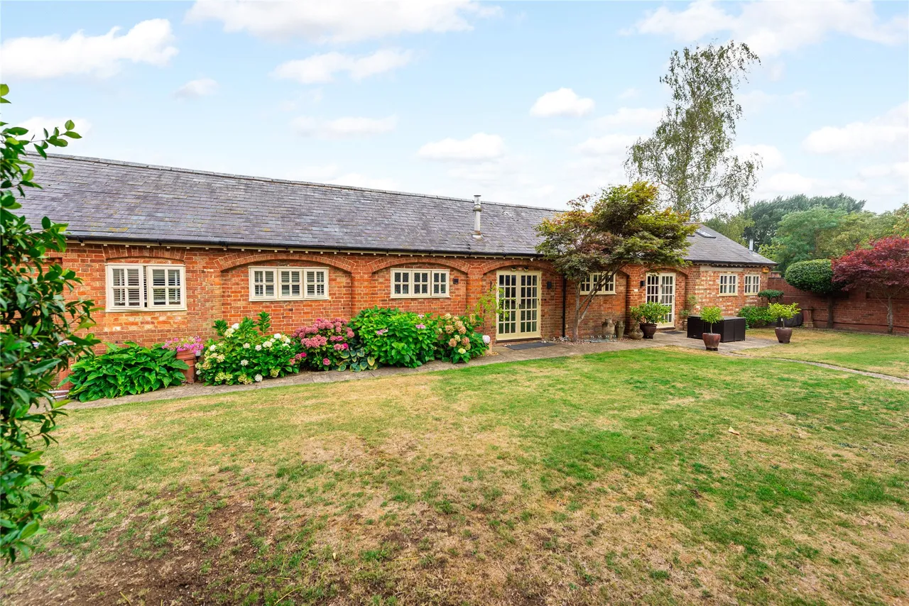 The Dairy Barn, Manor Farm, MK17, photo 19