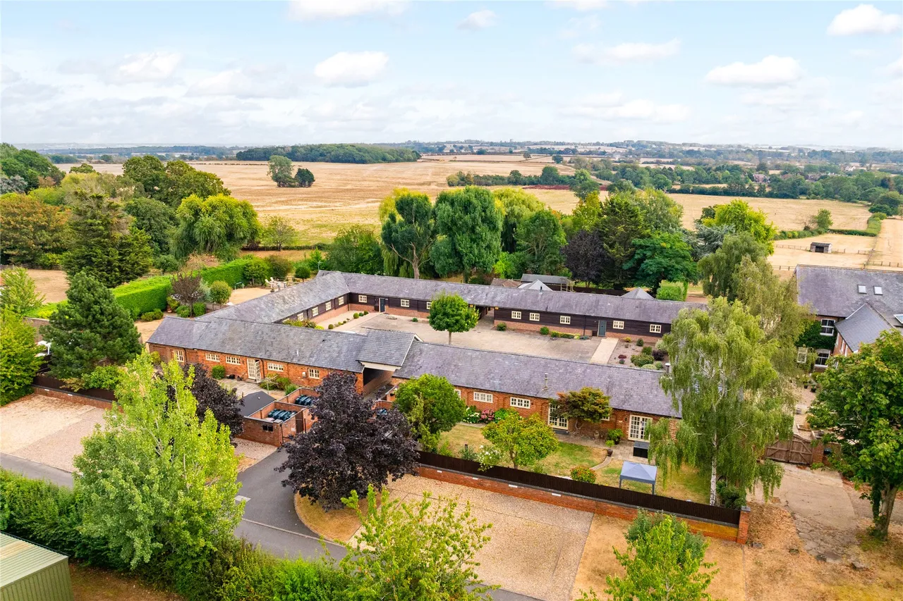 The Dairy Barn, Manor Farm, MK17, photo 21