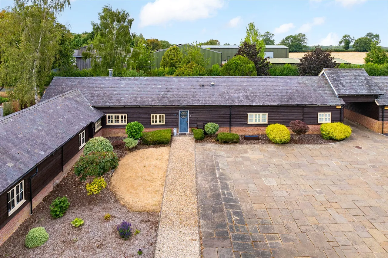 The Dairy Barn, Manor Farm, MK17, photo 11