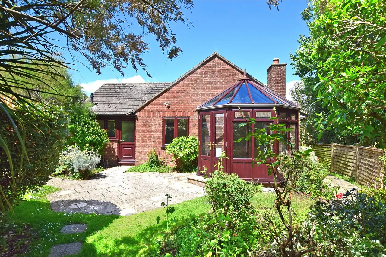 2 bed house for sale — Brookfield Drive, Colyton, Devon, EX24 6TN