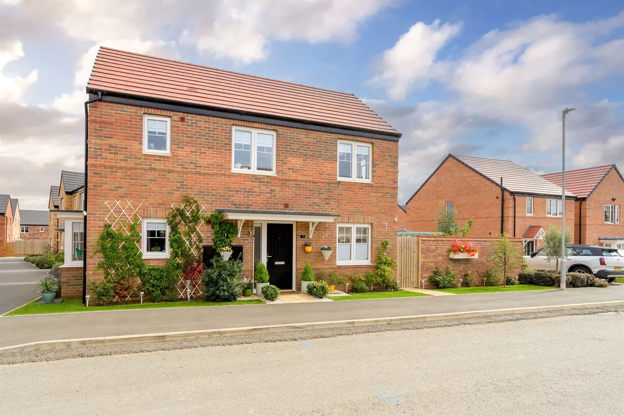 3 bed house for sale, Freebirch Road, Kettering, NN14
