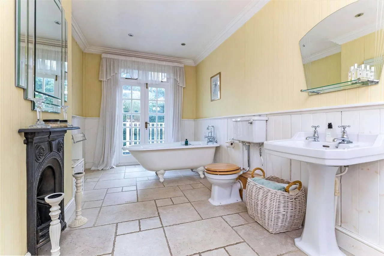 Green Lane, Burnham Beeches, Buckinghamshire, SL1 8EG, photo 12