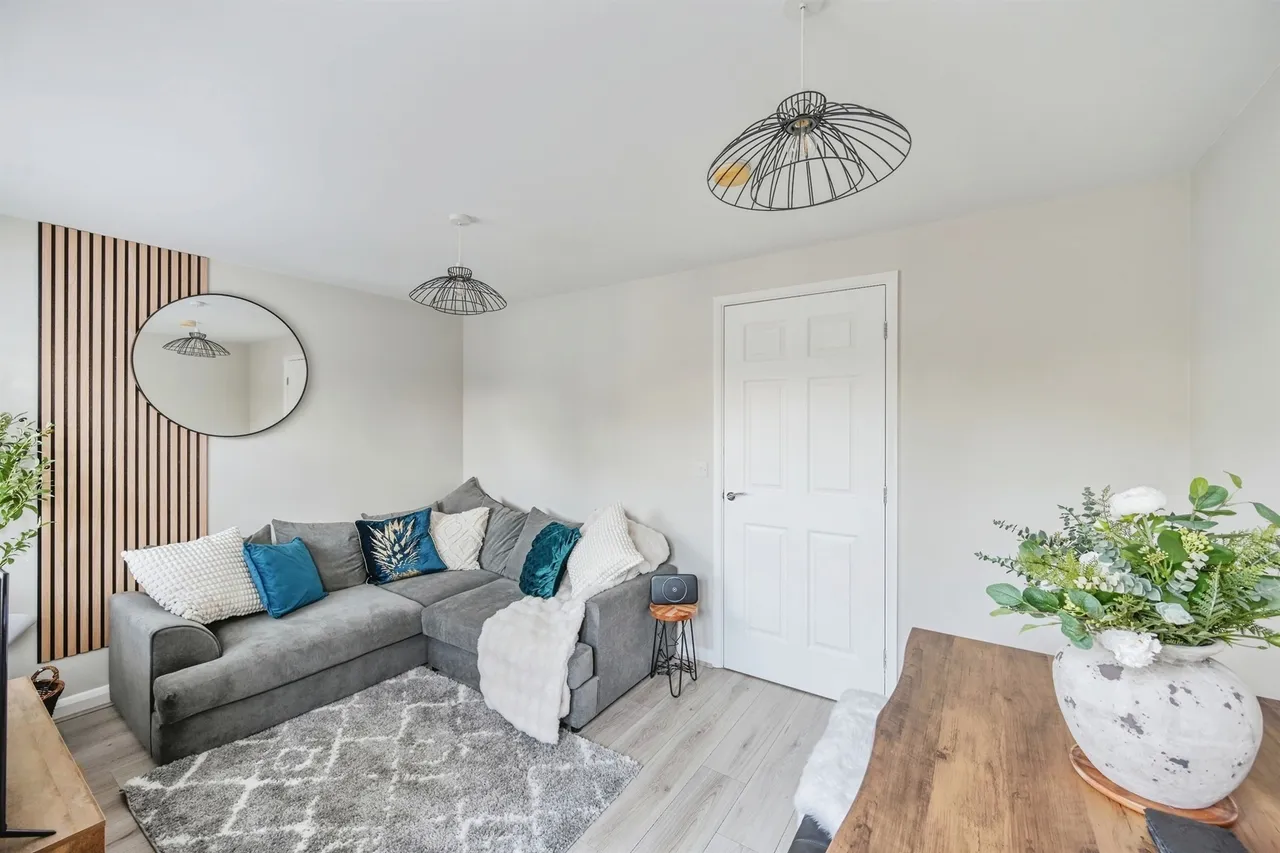 Riversfield Drive, Rocester, ST14, photo 7